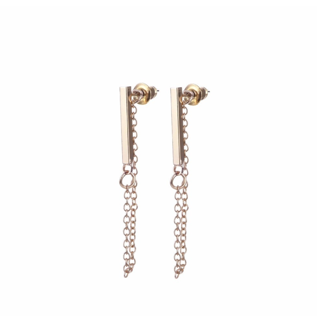 THE BAR & CHAIN EARRINGS.
