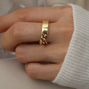 The Anice Bar and Chain Ring Gold - C.J.ROCKER